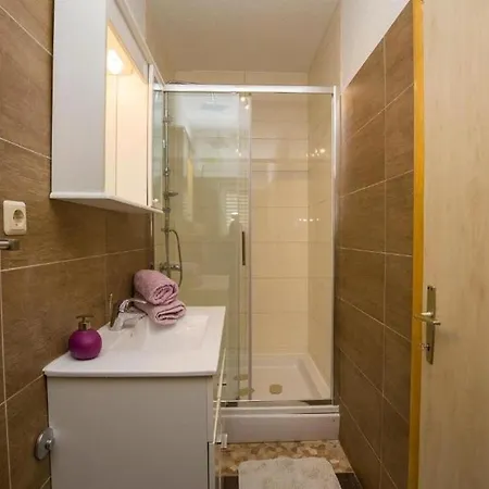 Apartman In With Sea View, Terrace, Air Conditioning, Wifi 5121-4
